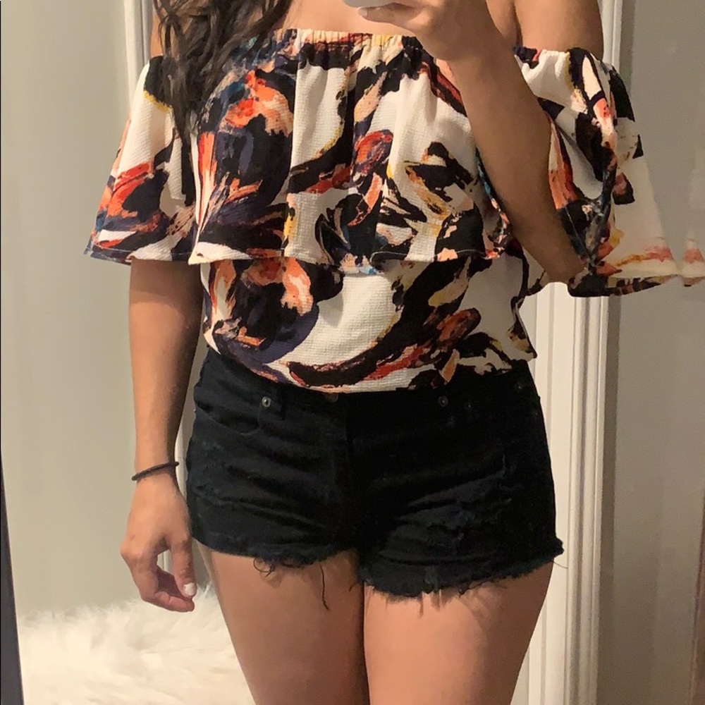 Bar III- Off the shoulder top!